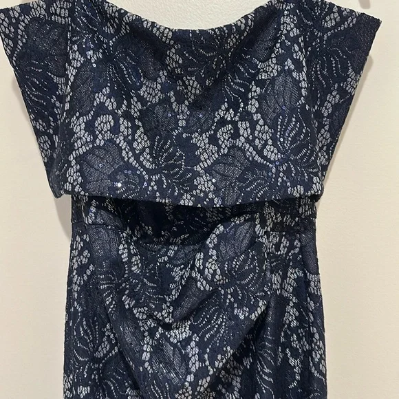 Vince Camuto Navy Blue Off-Shoulder Maxi Gown - Picture 5 of 9